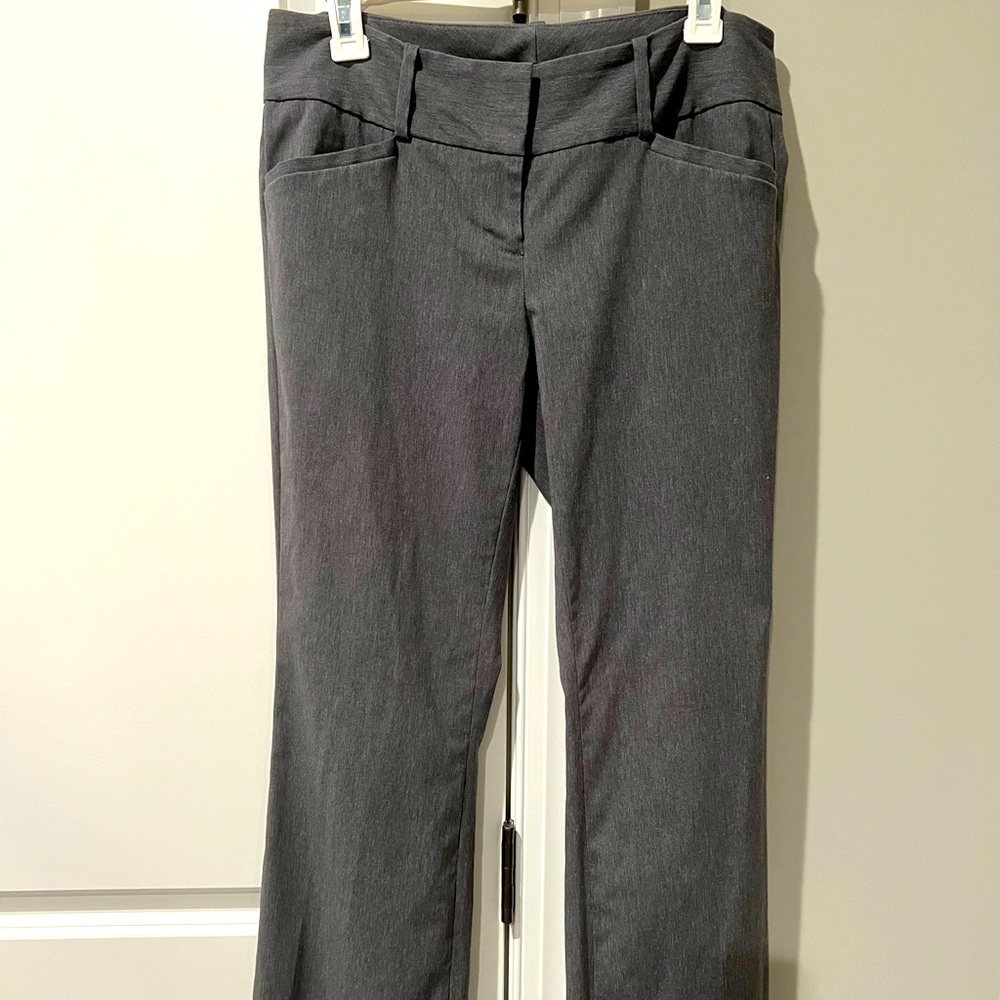 The Limited Grey Dress Pants. Size 6R.